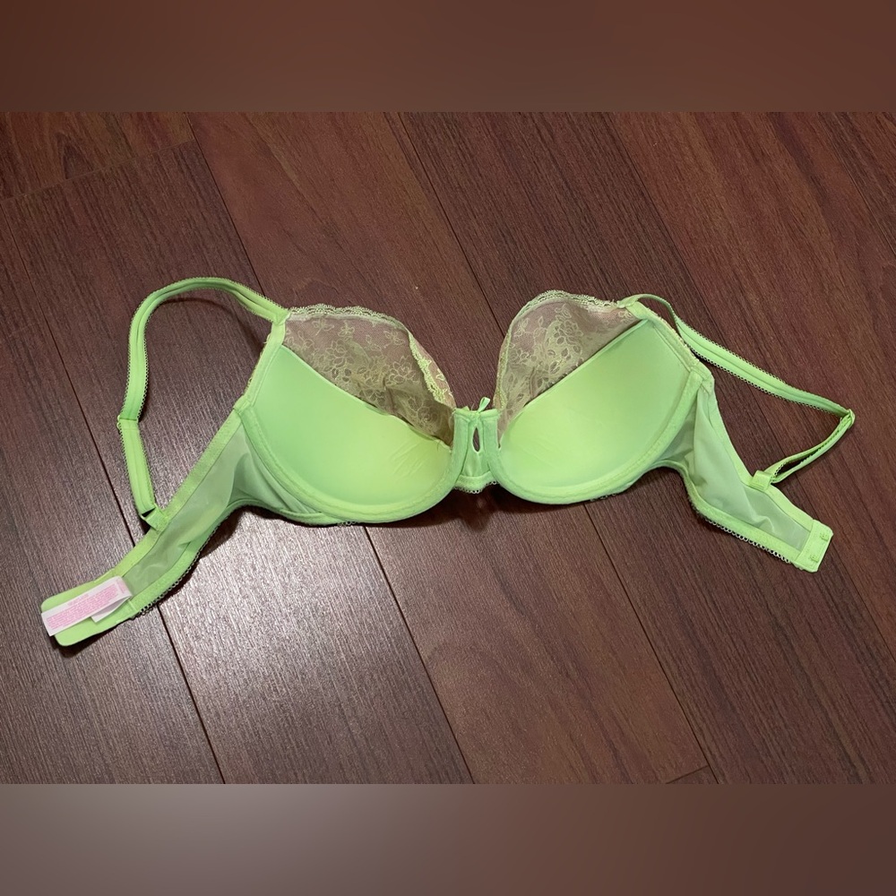 Victoria's Secret balconette underwire bra lime green with floral lace overlay - Picture 3 of 4